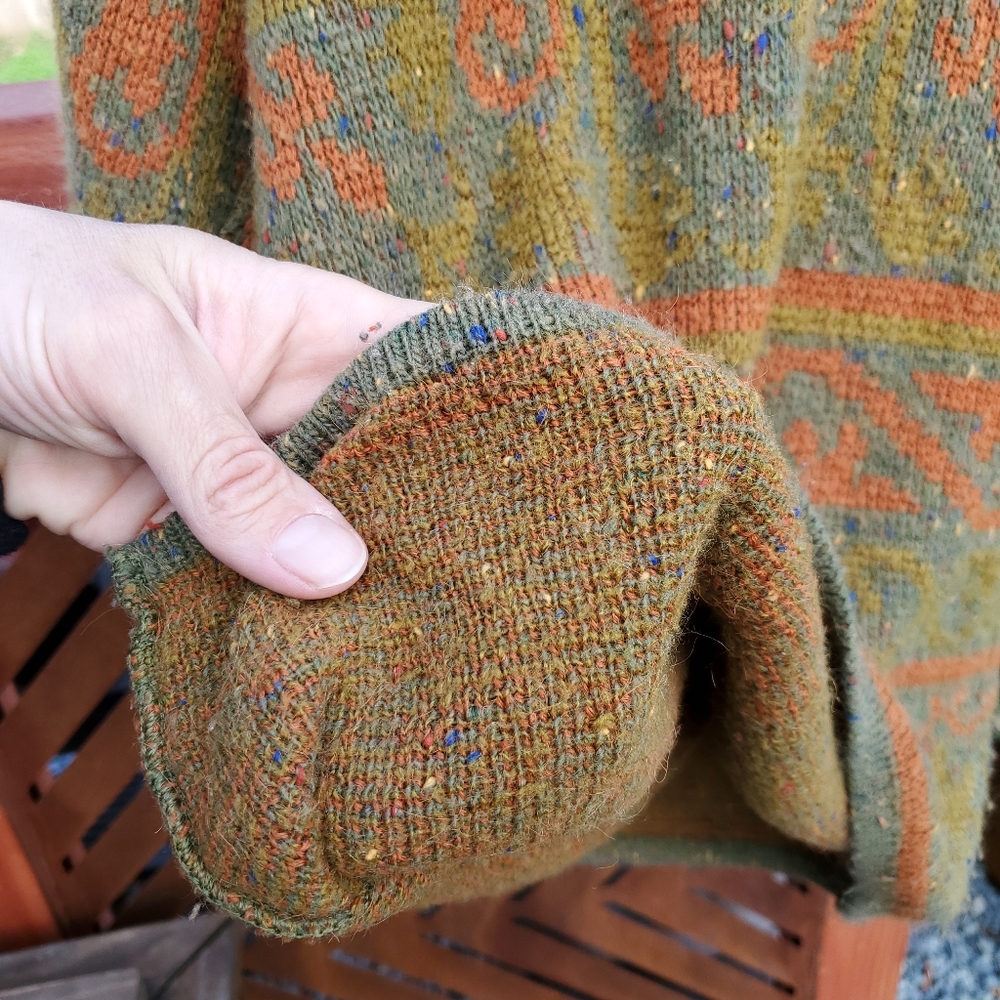 Vintage Patterned Pullover Sweater By Crocodile S… - image 8